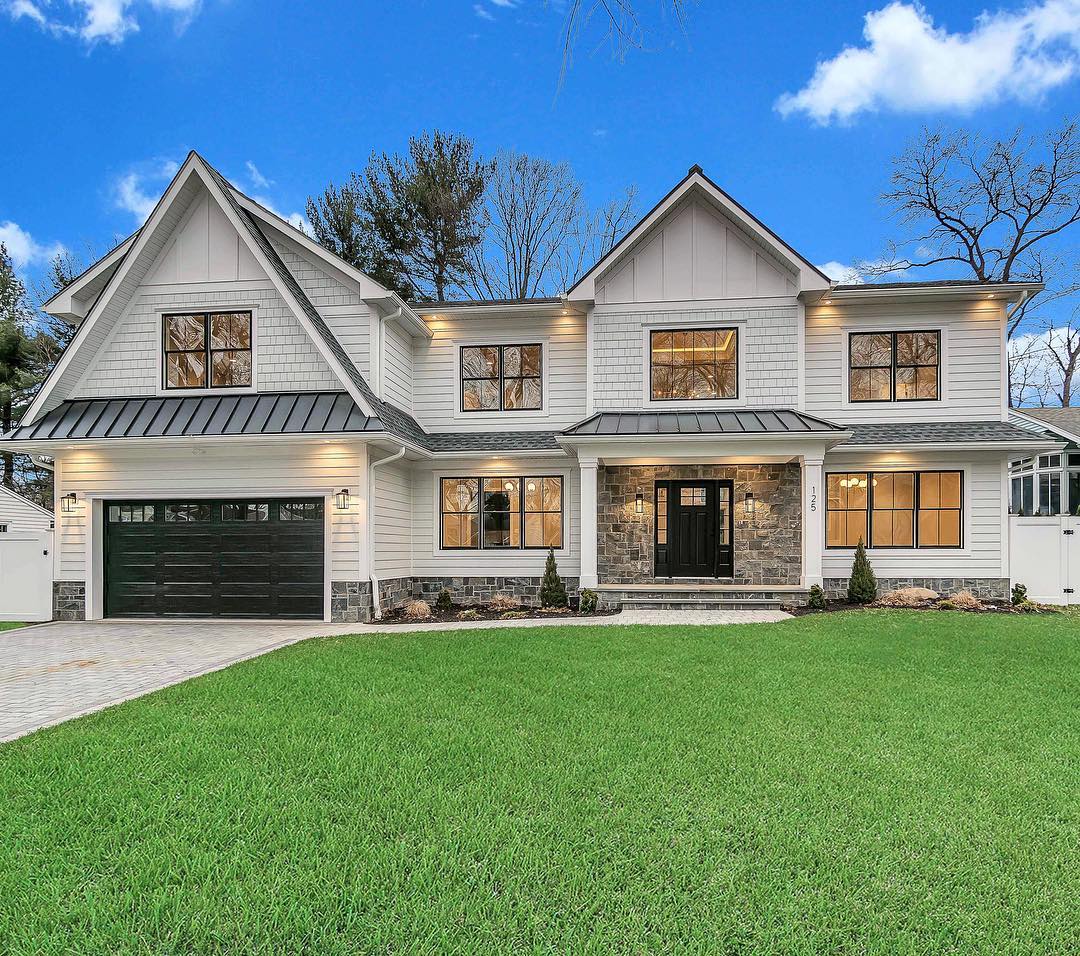 Modern exterior window